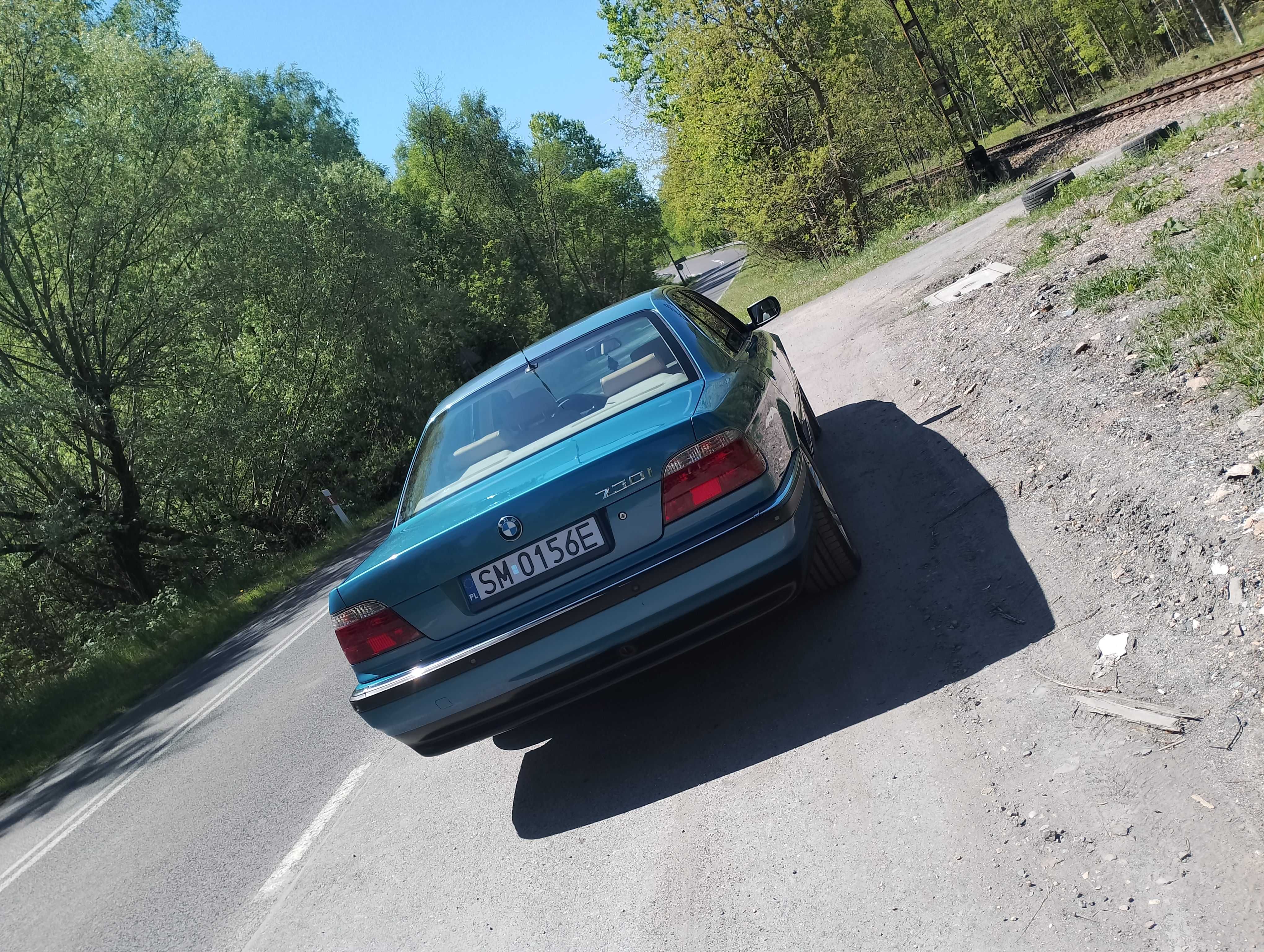 BMW 730i manualna skrzynia