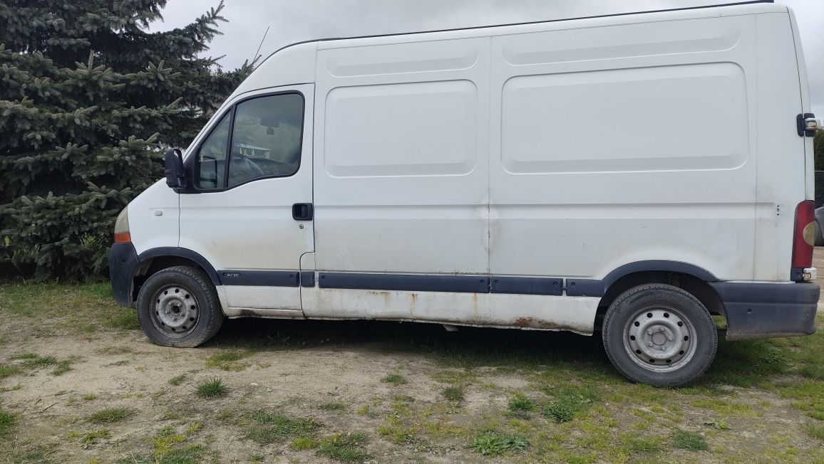 Renault master 2,5 120 km