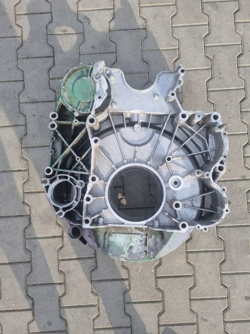 OBUDOWA ROZRZĄDU SPRZĘGŁA VOLVO FH 16 D16E EURO 5