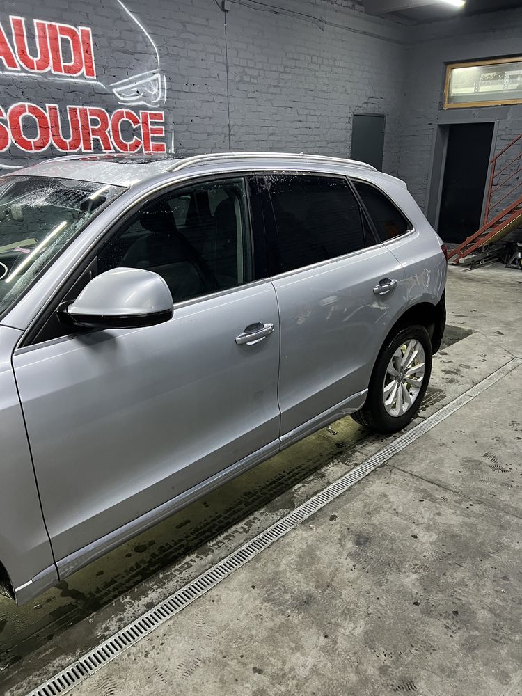 Розборка Audi Q5 8R0 12-16 рік в наявності запчасти