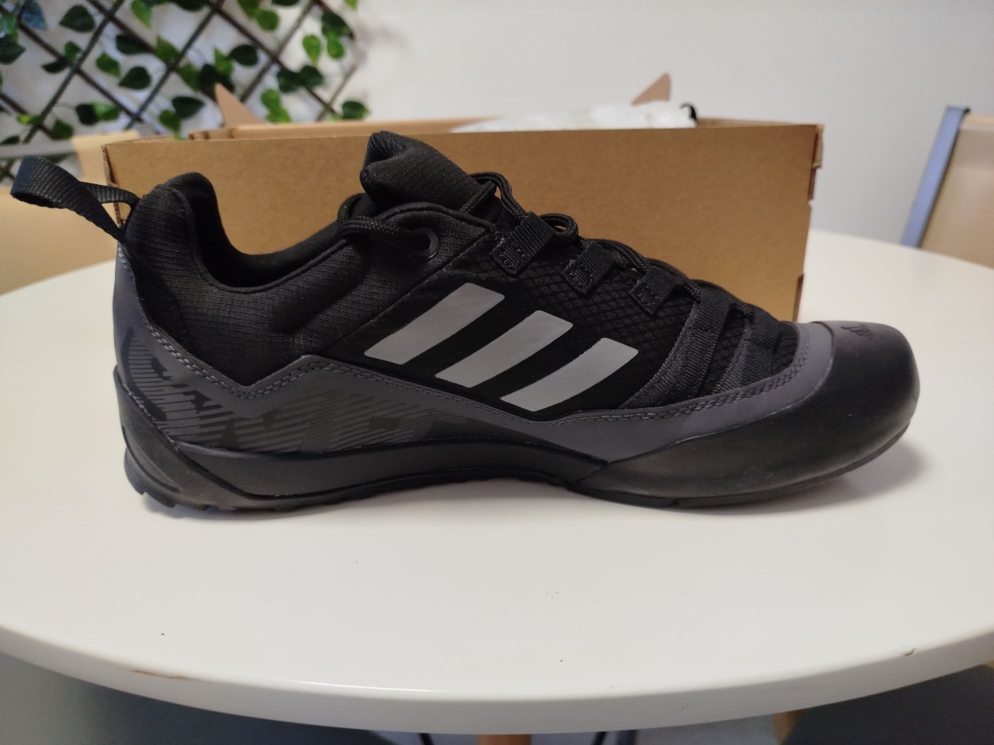 Adidas terrex Swift solo2