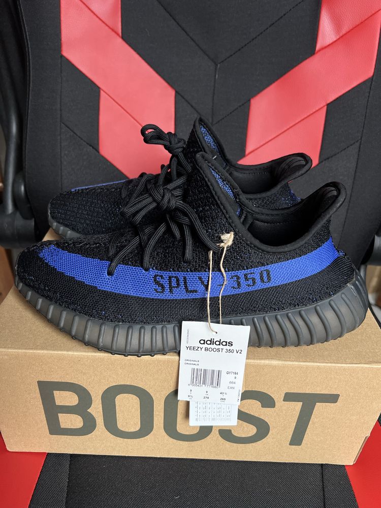 Adidas Yeezy Boost 350 V2 Dazzling blue sneakersy czarne 43 1/3