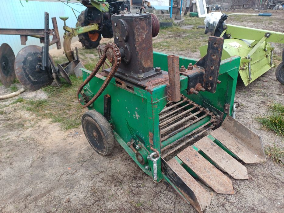 Мотоблок Зубр 10 з навсним в комплекті