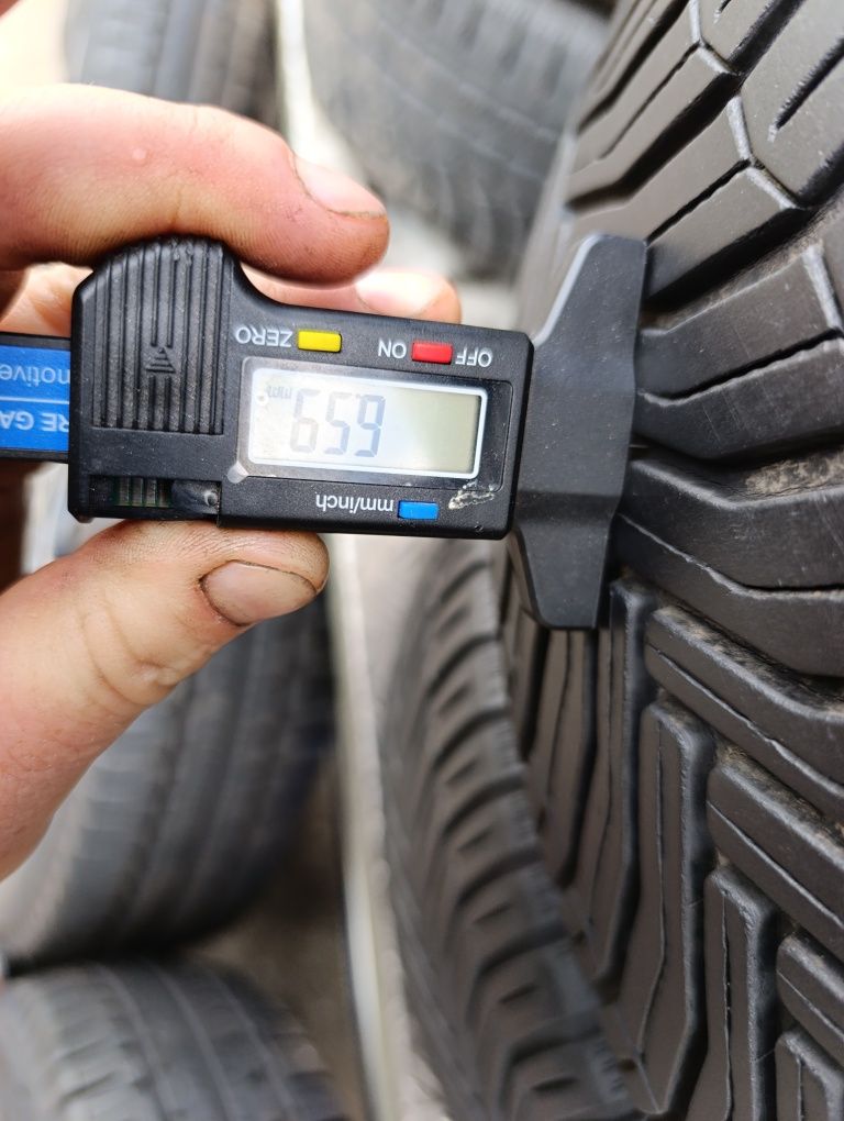 Opony całoroczne Michelin CrossClimate komplet