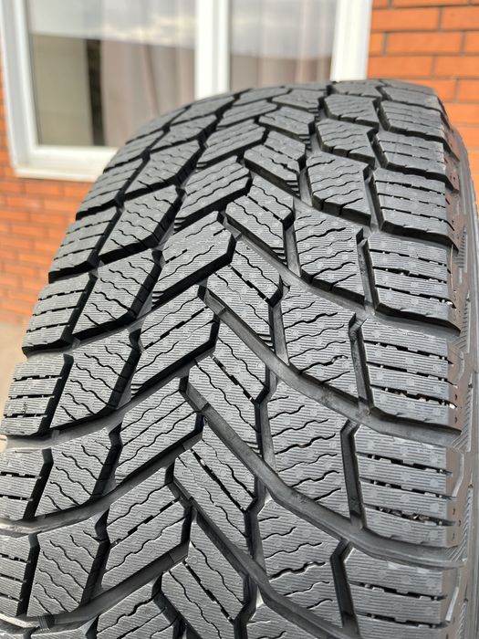 Зимові Шини 2022рік R16 205/55 Michelin X-Ice Snow Канада