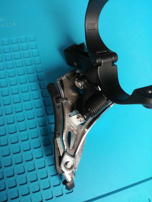 Desviador Dianteiro Shimano Deore FD-M4100-M 2X10V