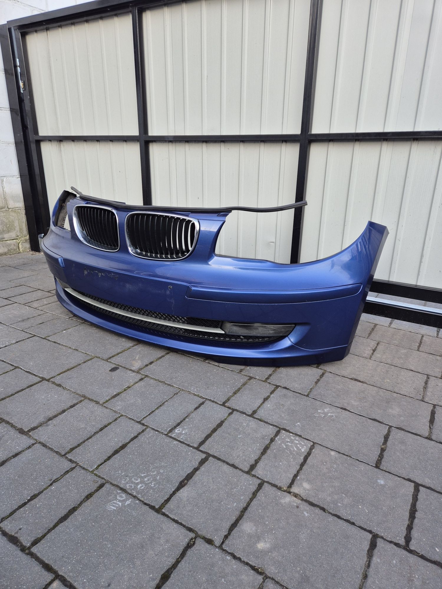 Zderzak przód przedni bmw serii 1 e87 lift rok 08 kod A51/5