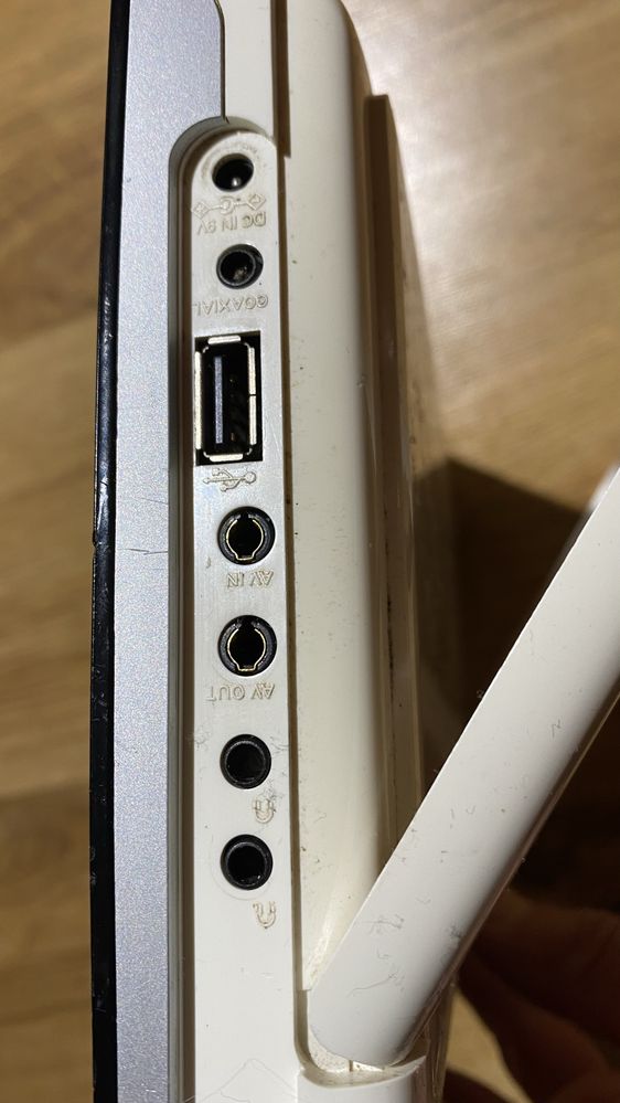 Портативний DVD програвач Philips