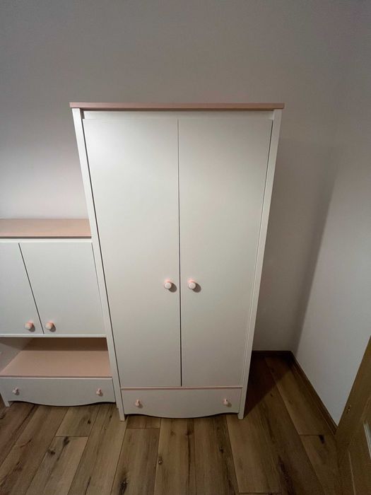 Duża szafa dziecięca z serii MIA – Agata Meble