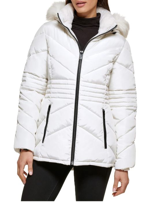 Куртка жіноча Guess S