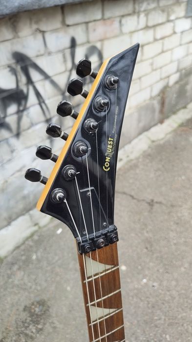 Електрогітара Conquest Flying V, floyd-брідж 2 хамбакера