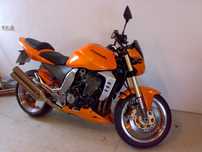 Kawasaki Z-1000, Street Fighter - naked