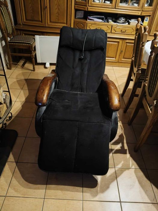 Fotel masujący rozkładamy duże kule 12 programów