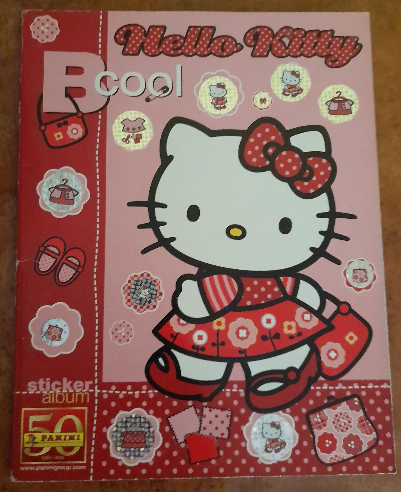 Cromos Hello Kitty BCool - Caderneta Panini