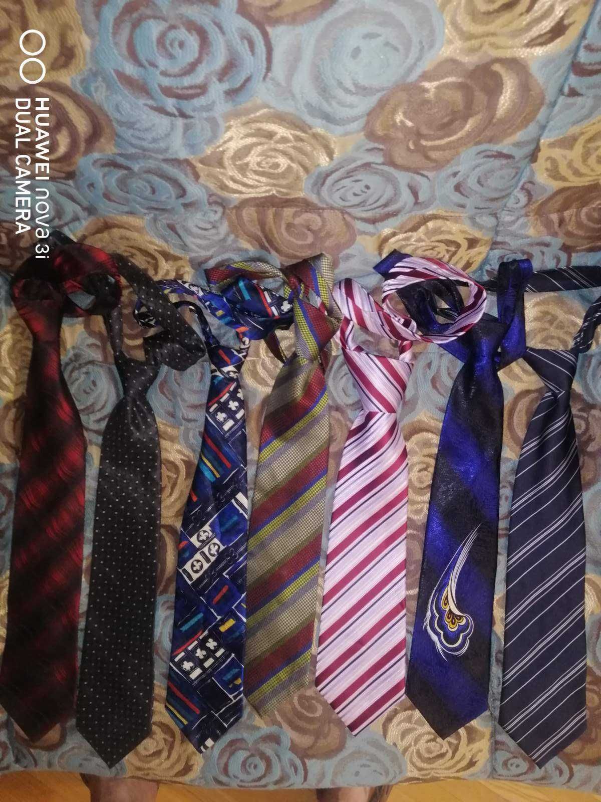 Модні шикарні костюмні галстуки в продам поштучно або бажану кількість