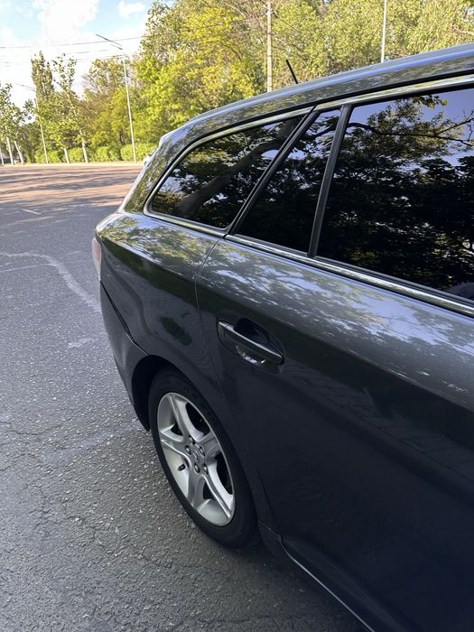 TOYOTA AVENSIS 2011р. 2.2 дизель від власника