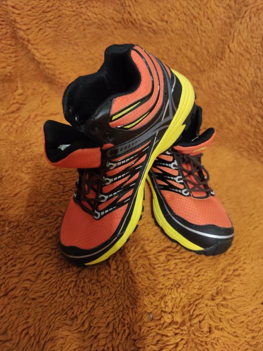 Nowe buty lekkie buty sneakersy rozmiar 36