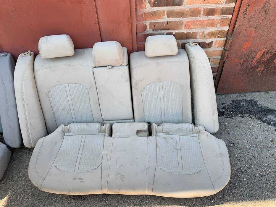 Салон Hyundai Sonata YF. Кресла, Сиденья , Диван