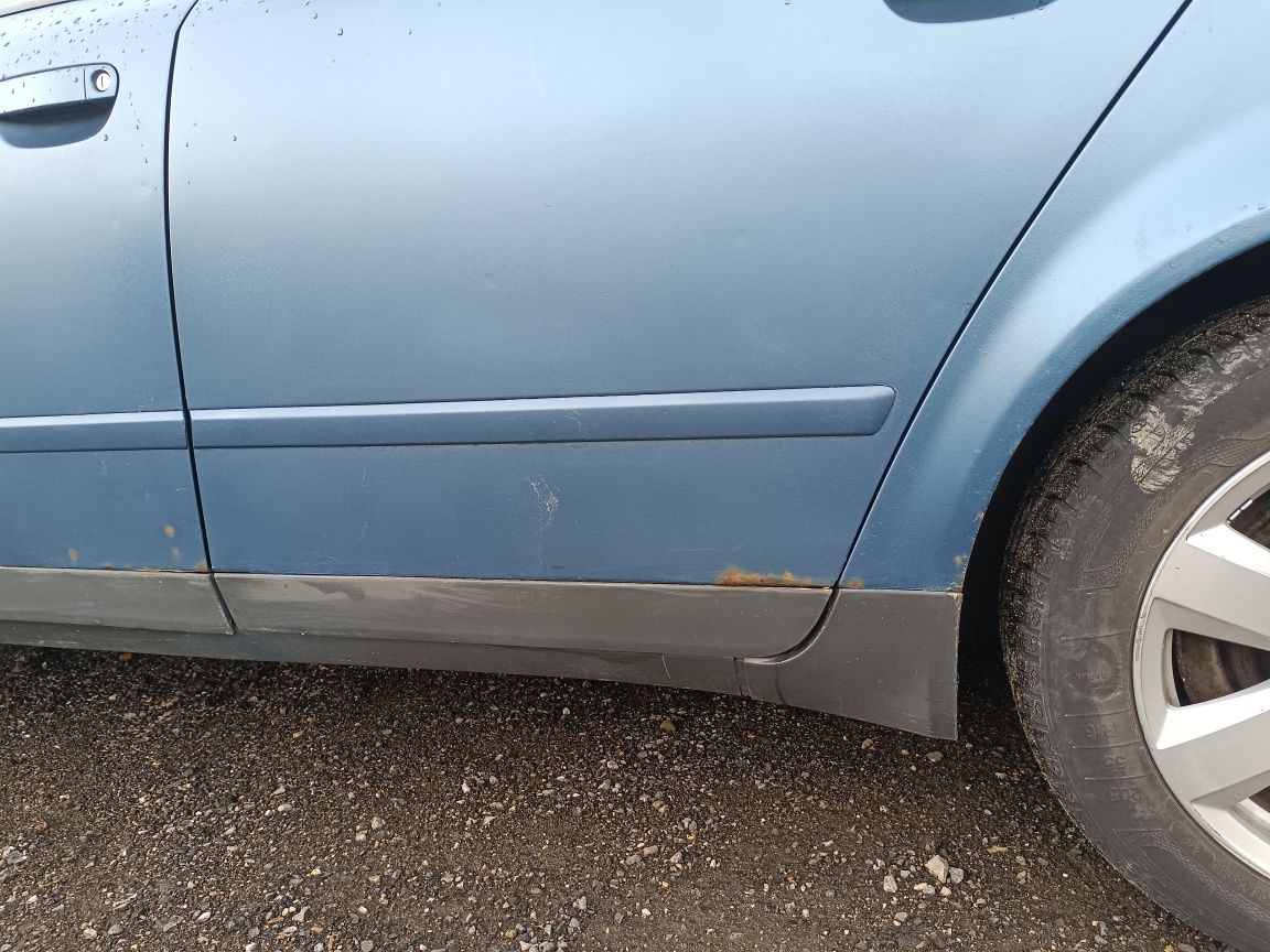 Audi A4 b6 1,9 TDI 130 KM 2001