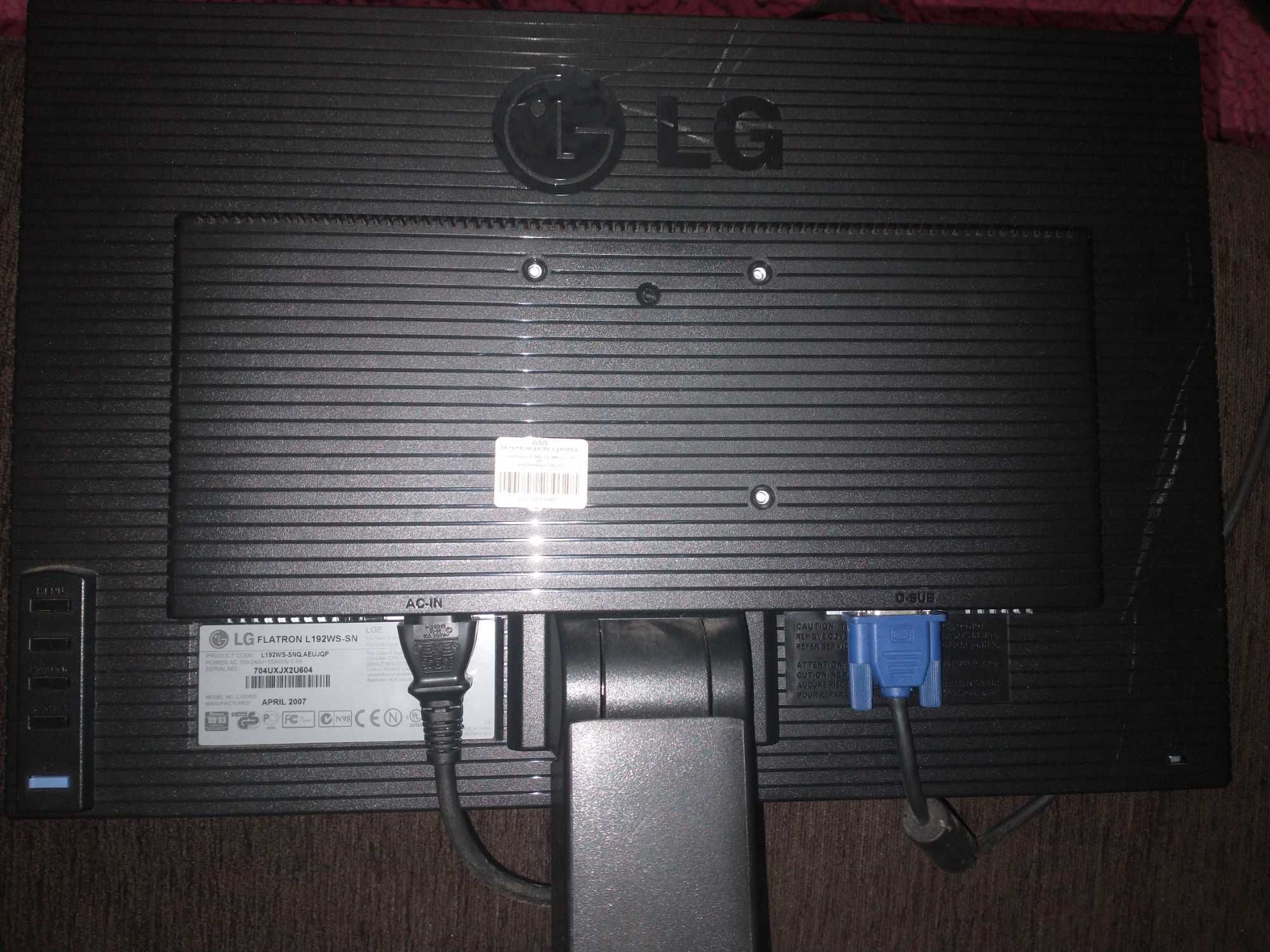 LG Monitor escritório/Ecrã escritório Flastron VGA