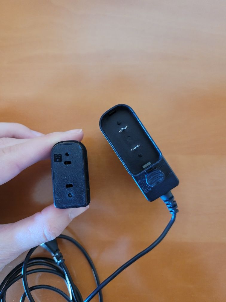 Carregador micro USB