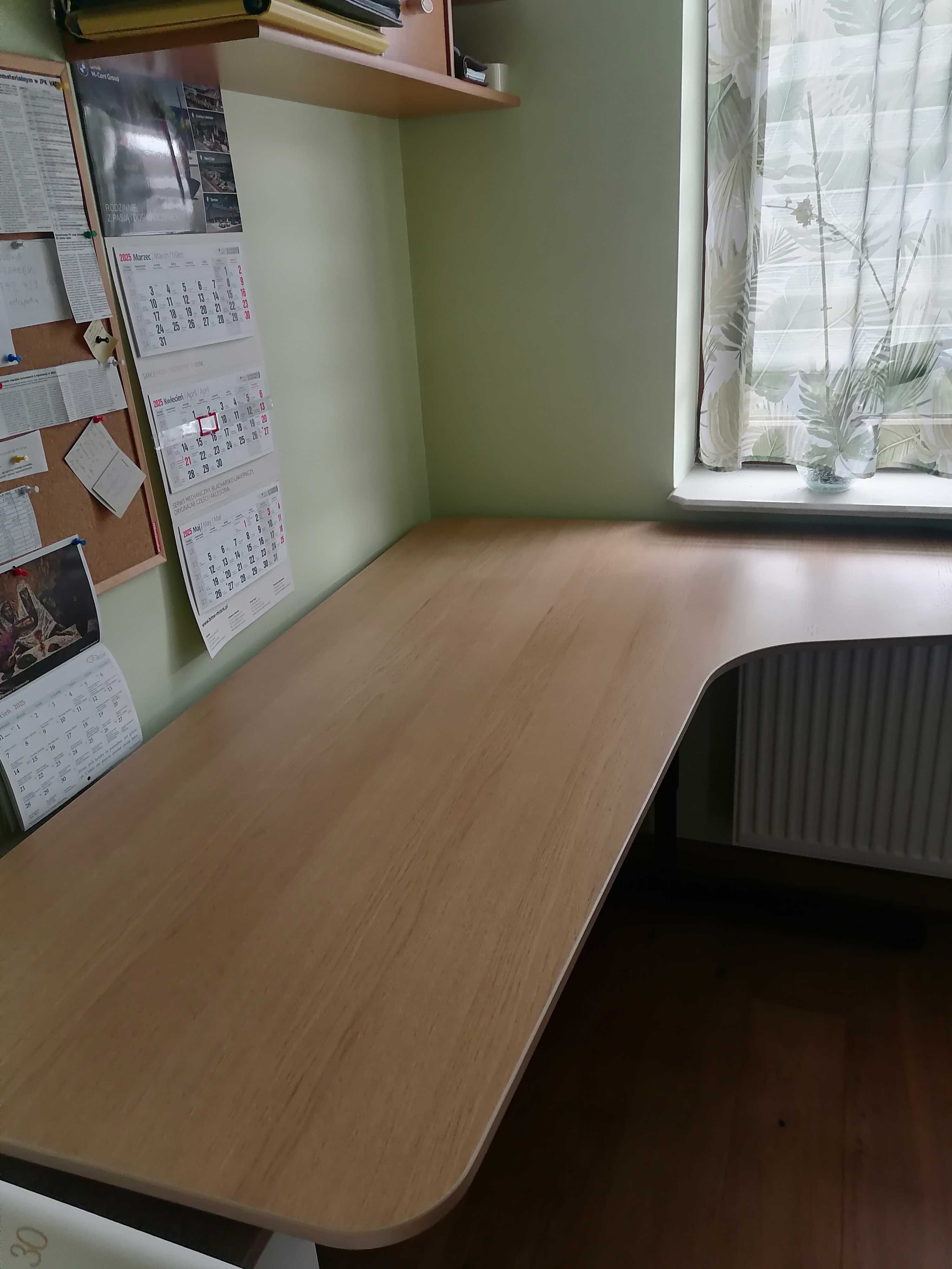 Duże narożne biurko regulowana wysokość