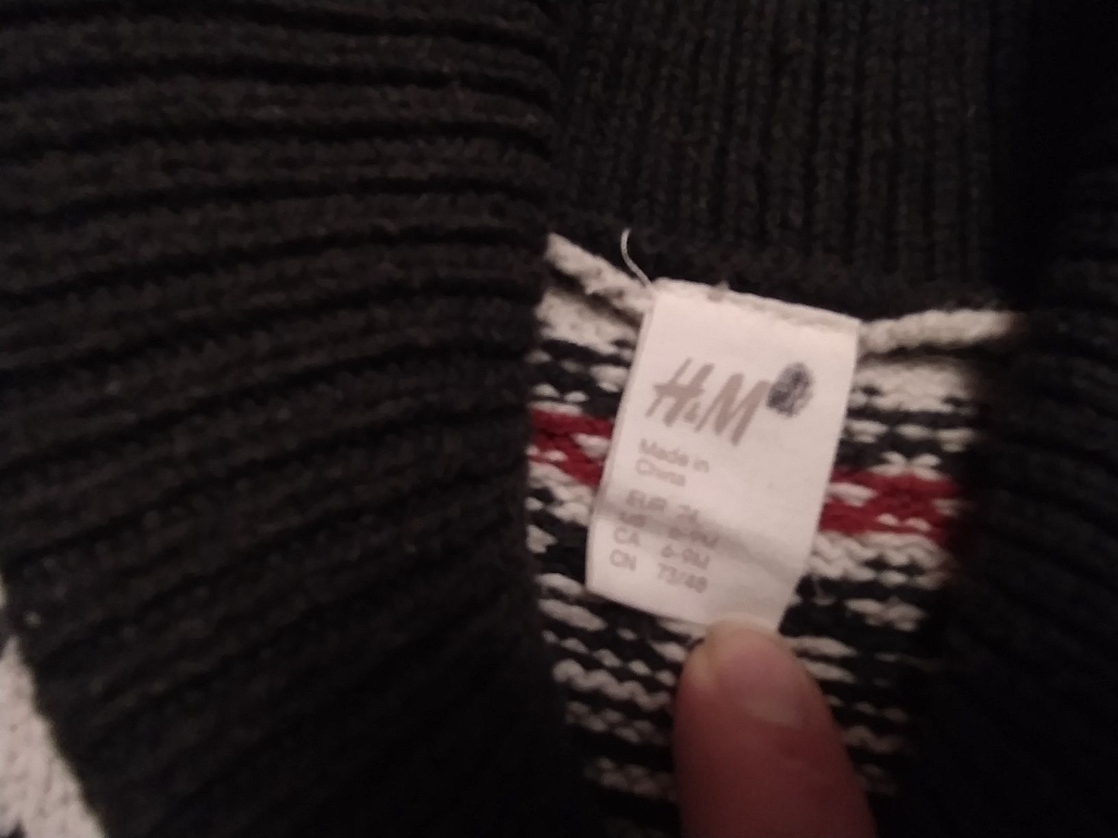 Rozpinany sweterek H&M rozmiar 74 ze wzorem