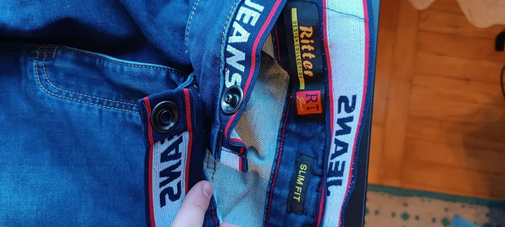 Spodnie materiałowe