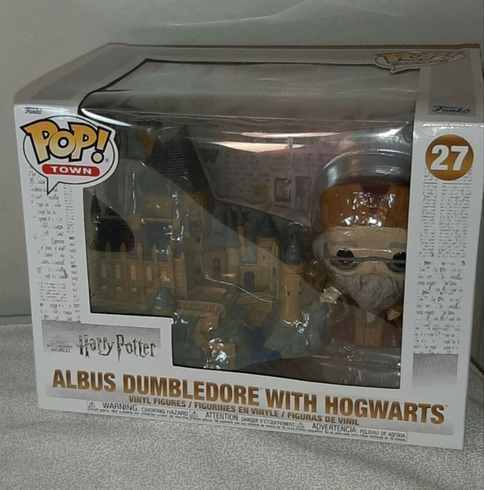 Harry Potter Town: Dumbledore com Hogwarts 27 Funko Pop Town