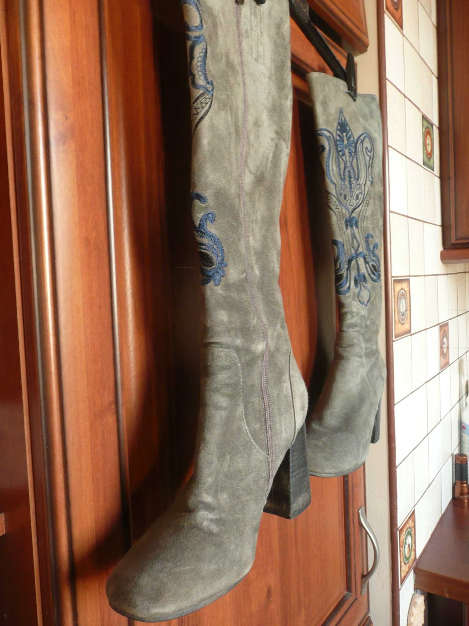 WITTCHEN szare zamszowe haftowane handmade 38