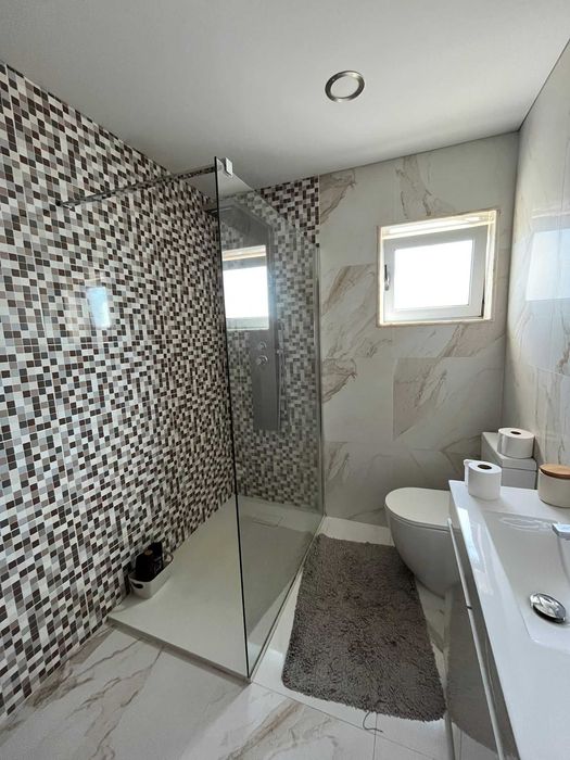 Excelente T3 em Nogueira – 160 m², 2 WCs e Garagem!