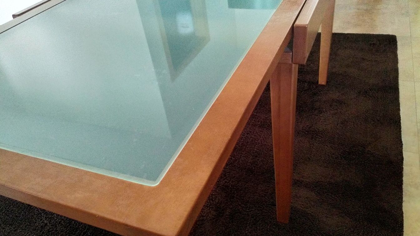 Mesa sala com tampo em vidro