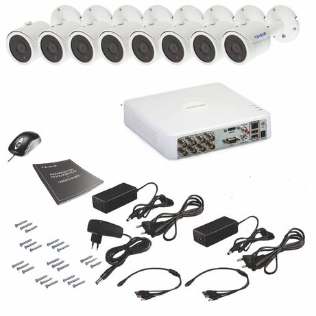 Комплект системы видеонаблюдения на 8 камер Hikvision