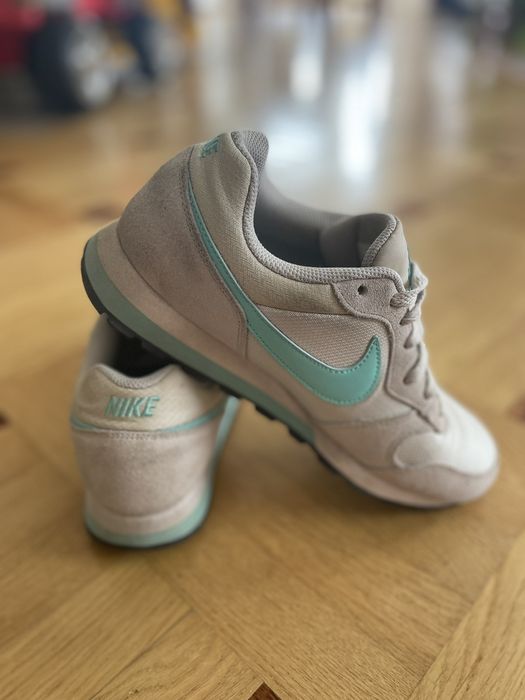 Кросівки Nike...