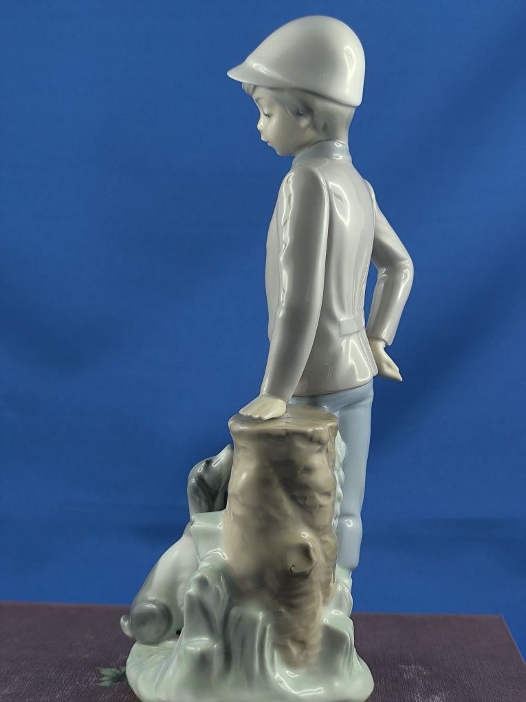 Chłopiec z psem Nao by Lladro Hiszpania #porcelana #ozdoba #prezent
