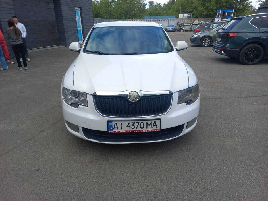 Авто в оренду від економ до бізнес класу!