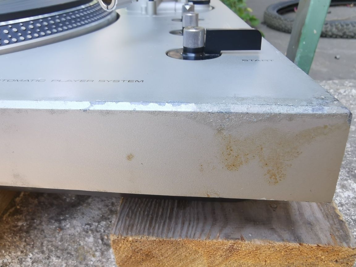 Technics SL-1600