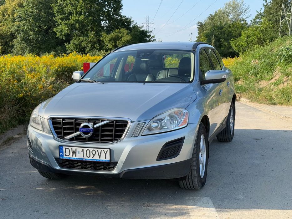 Volvo XC 60 Sprowadzony w 2015 pierwszy wlaściciel w Polsce bezwypadkowy