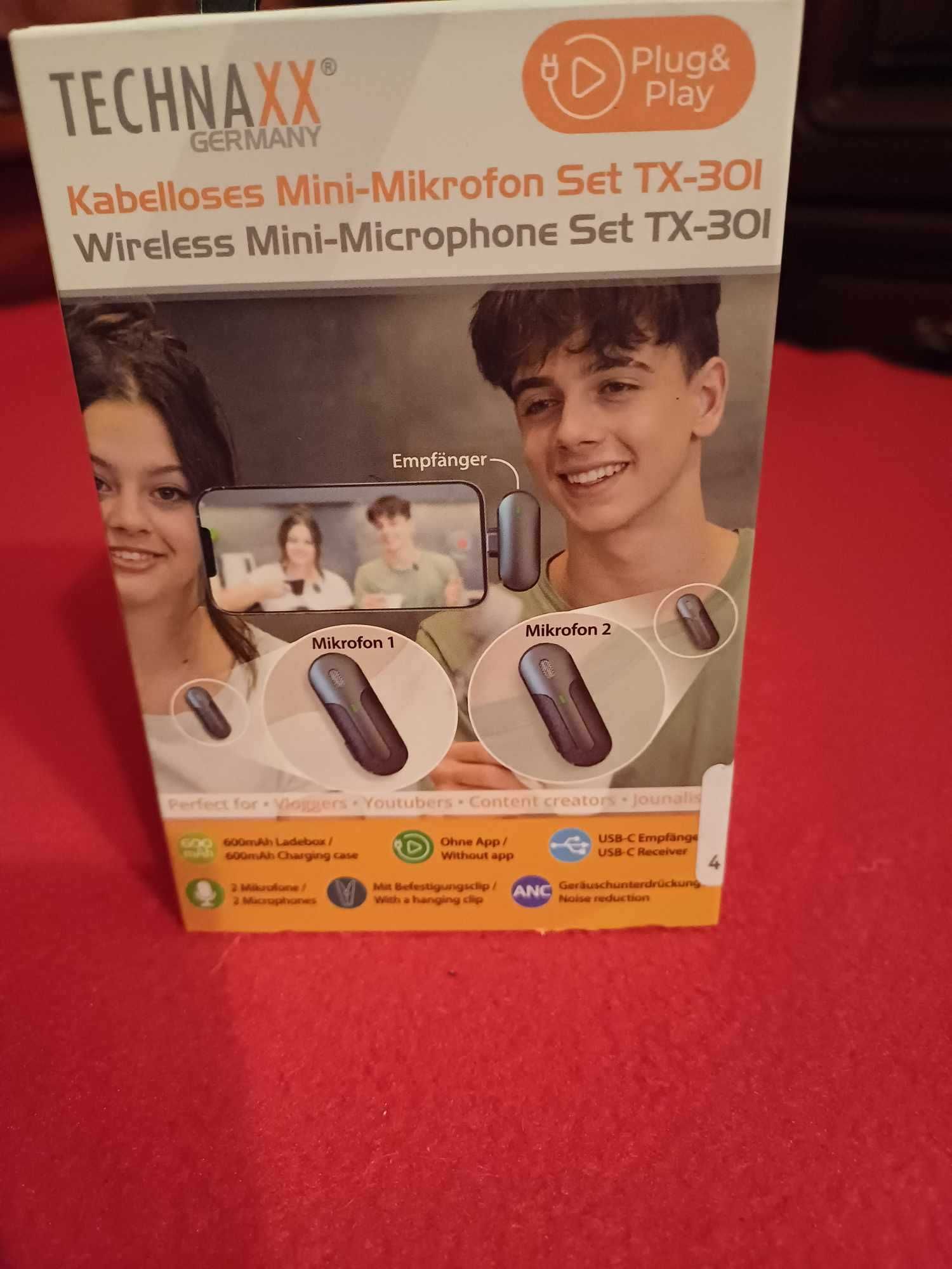 Bezprzewodowy zestaw mini mikrofonów TECHNAXX TX-301