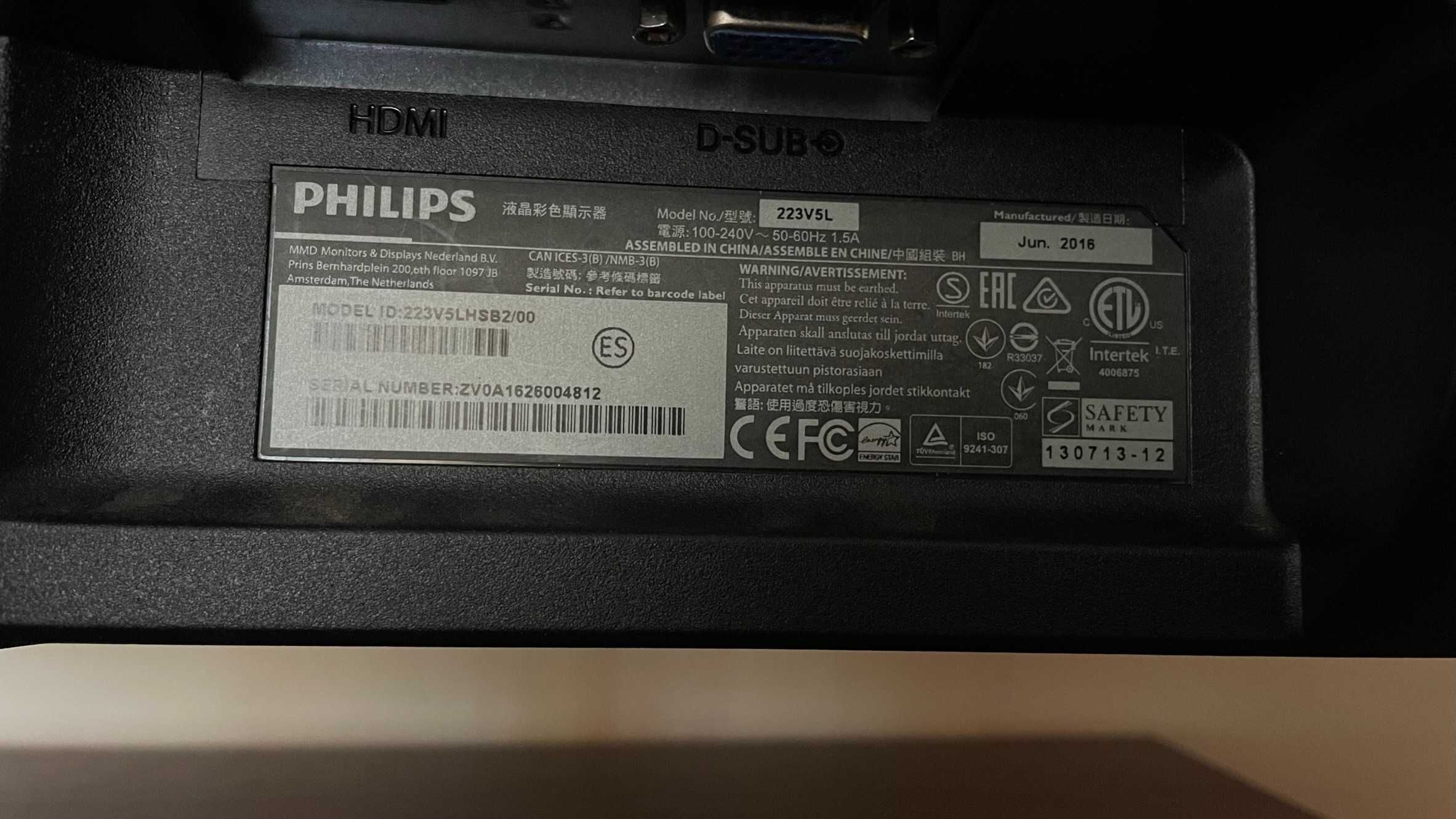 Monitor LCD Philips 21,5" - model 223VL5HSB2/00