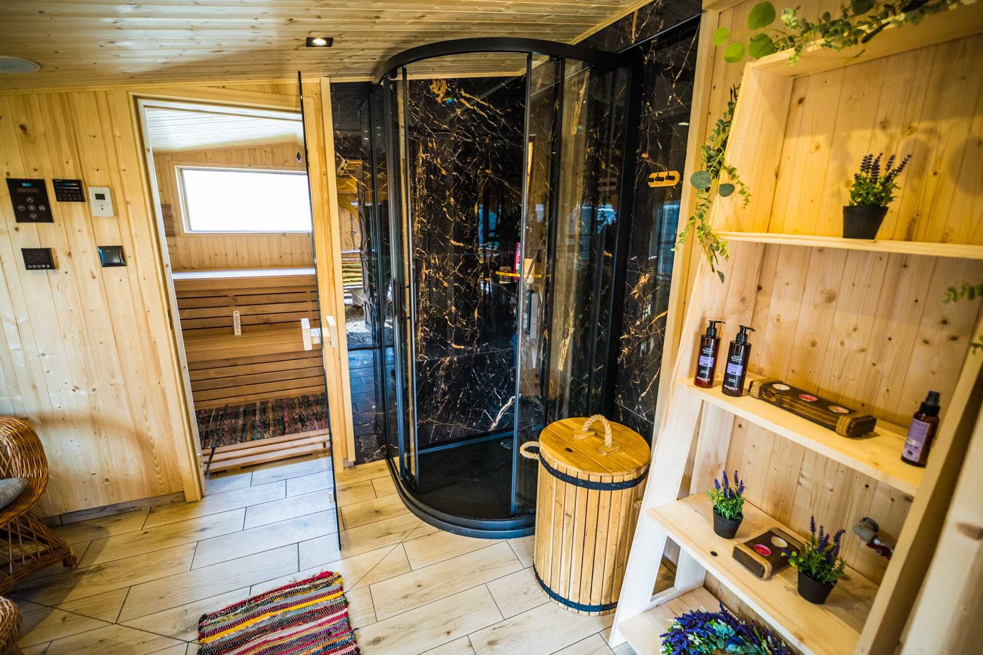 dom wynajem azyl nad nidą  sauna jacuzzi  panieński kawalersk