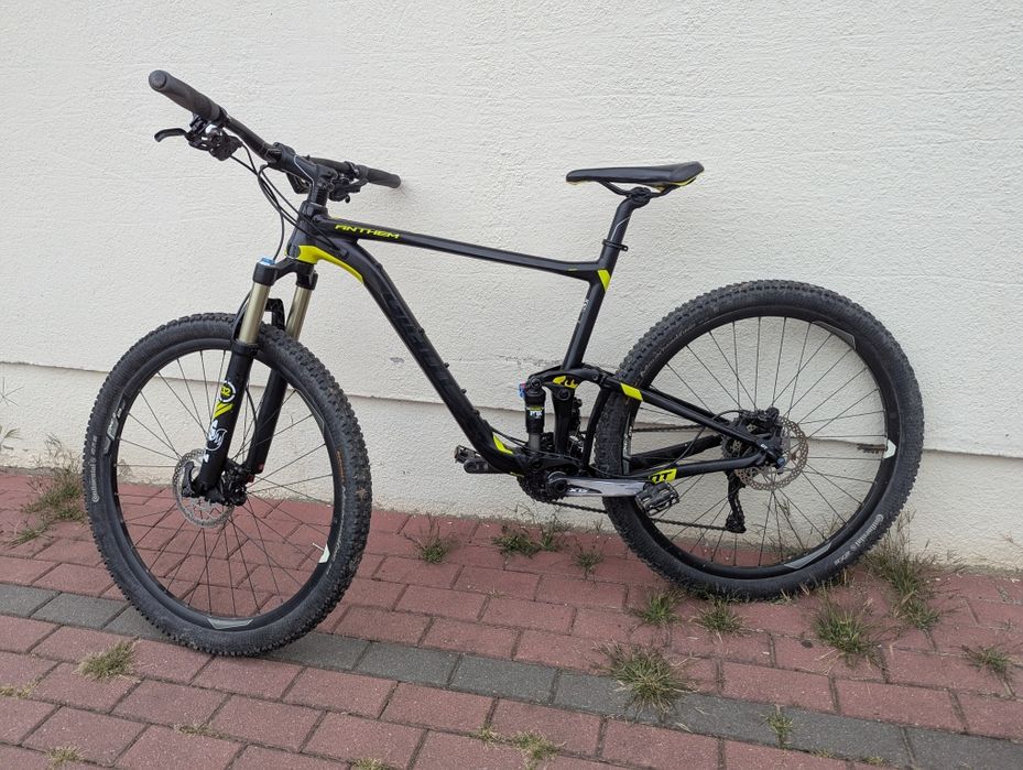 Rower górski MTB full giant anthem rama L koła 27,5 świeżo po serwisie