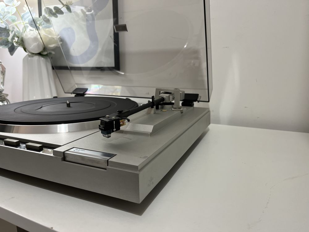 Gramofon Hitachi HT-50S, serwis, nowa igła