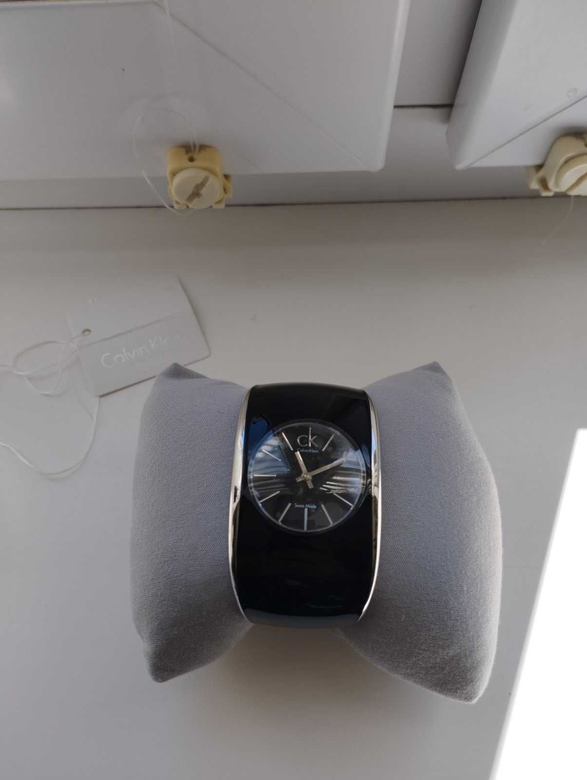 Наручные часы Calvin Klein, новые
