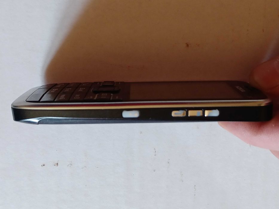 Niezniszczalna NOKIA E52