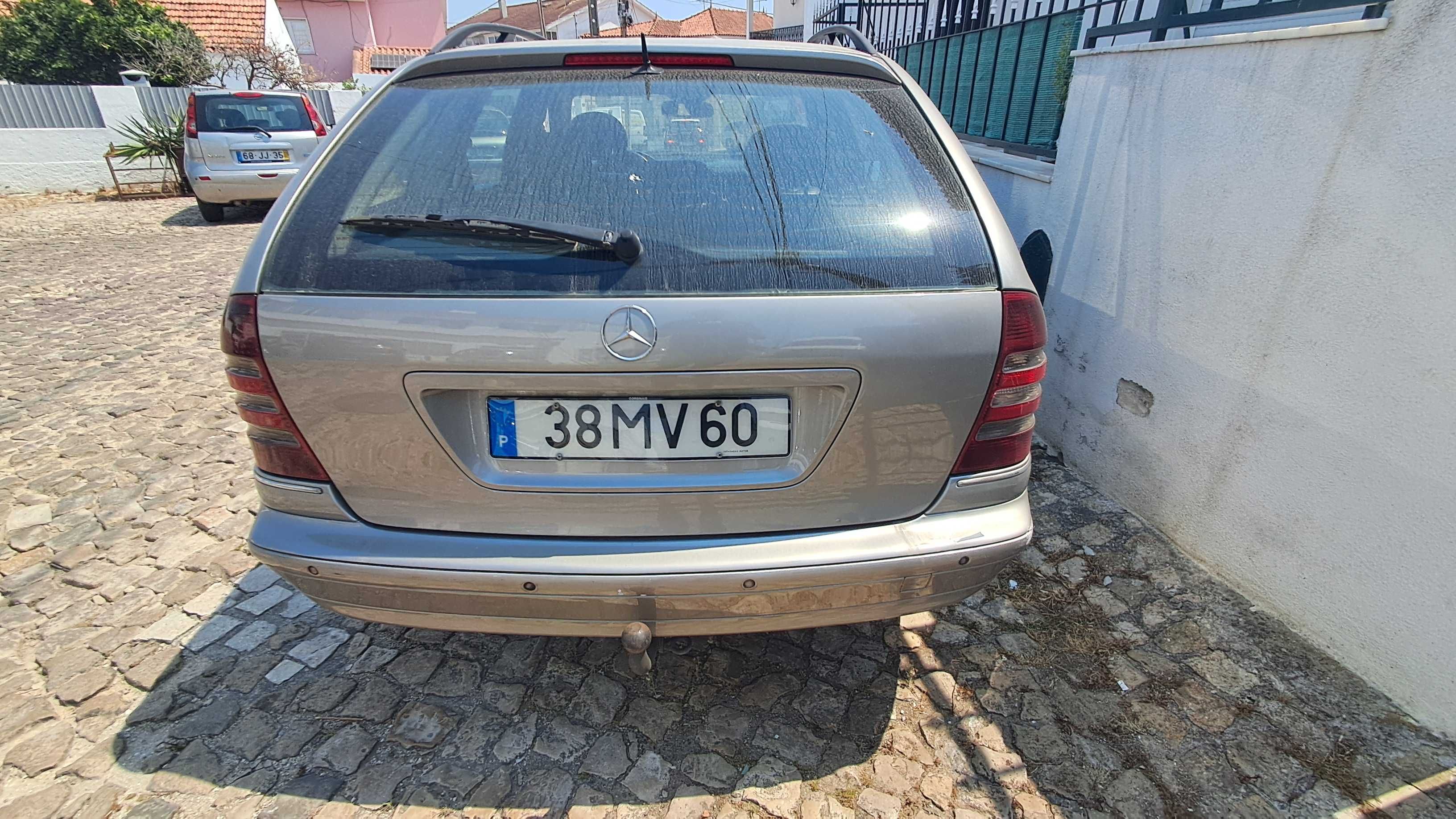 Mercedes Carrinha C 220