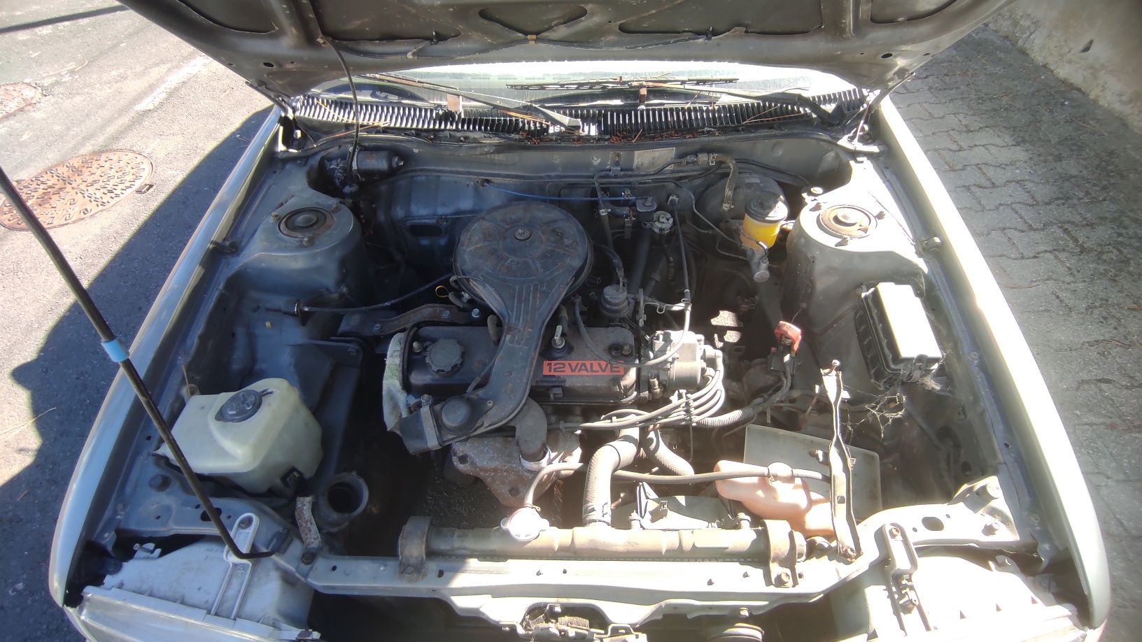 Toyota Corolla 1.3 1989 (avariado)