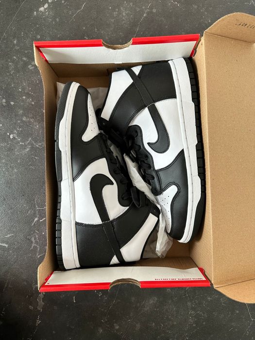 Nike Dunk High Retro “Panda” | 42.5 EU