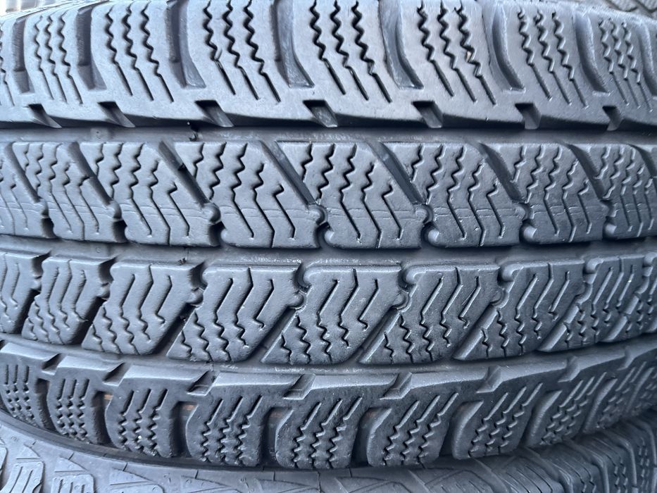 215/65/R16С (зима) Semperit Van Grip3