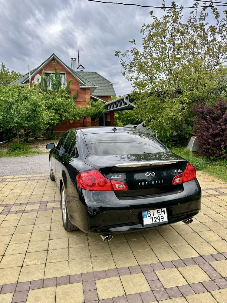 Infiniti G 37 повний привід